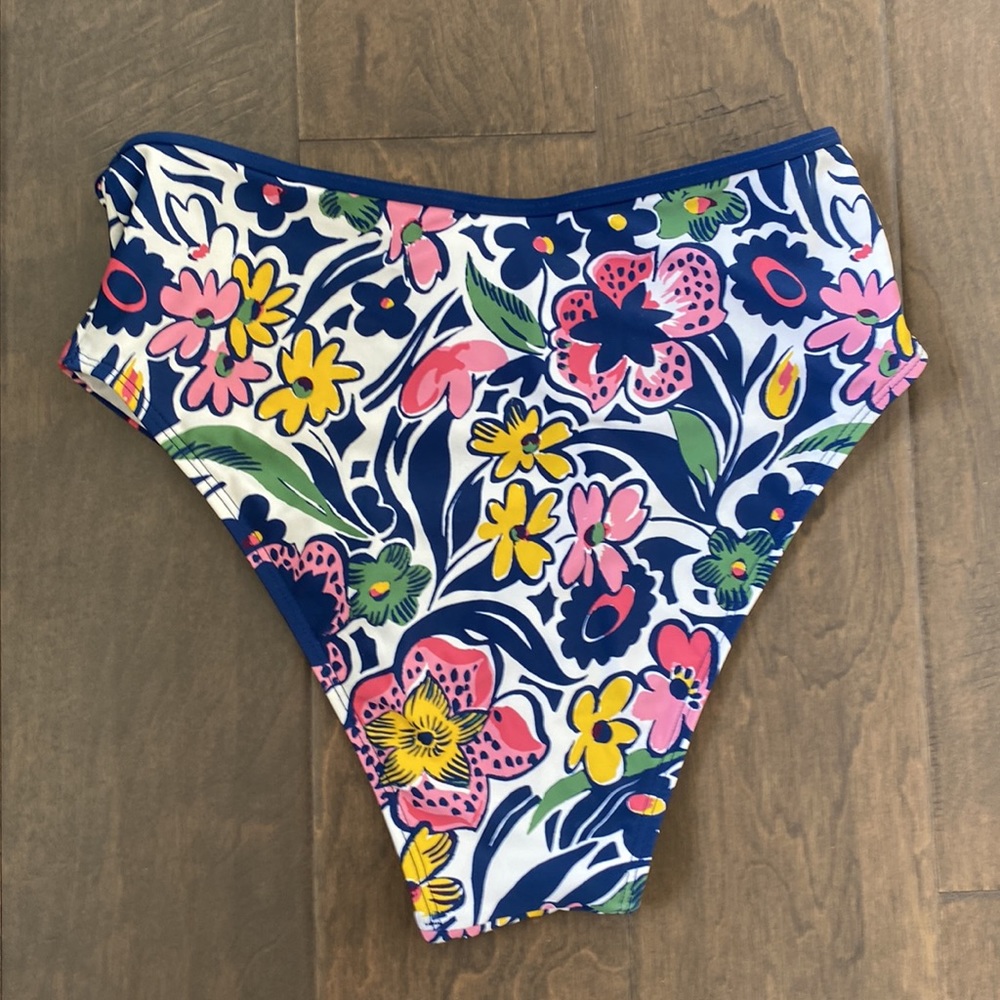 Roller Rabbit bikini bottoms - Picture 2 of 3